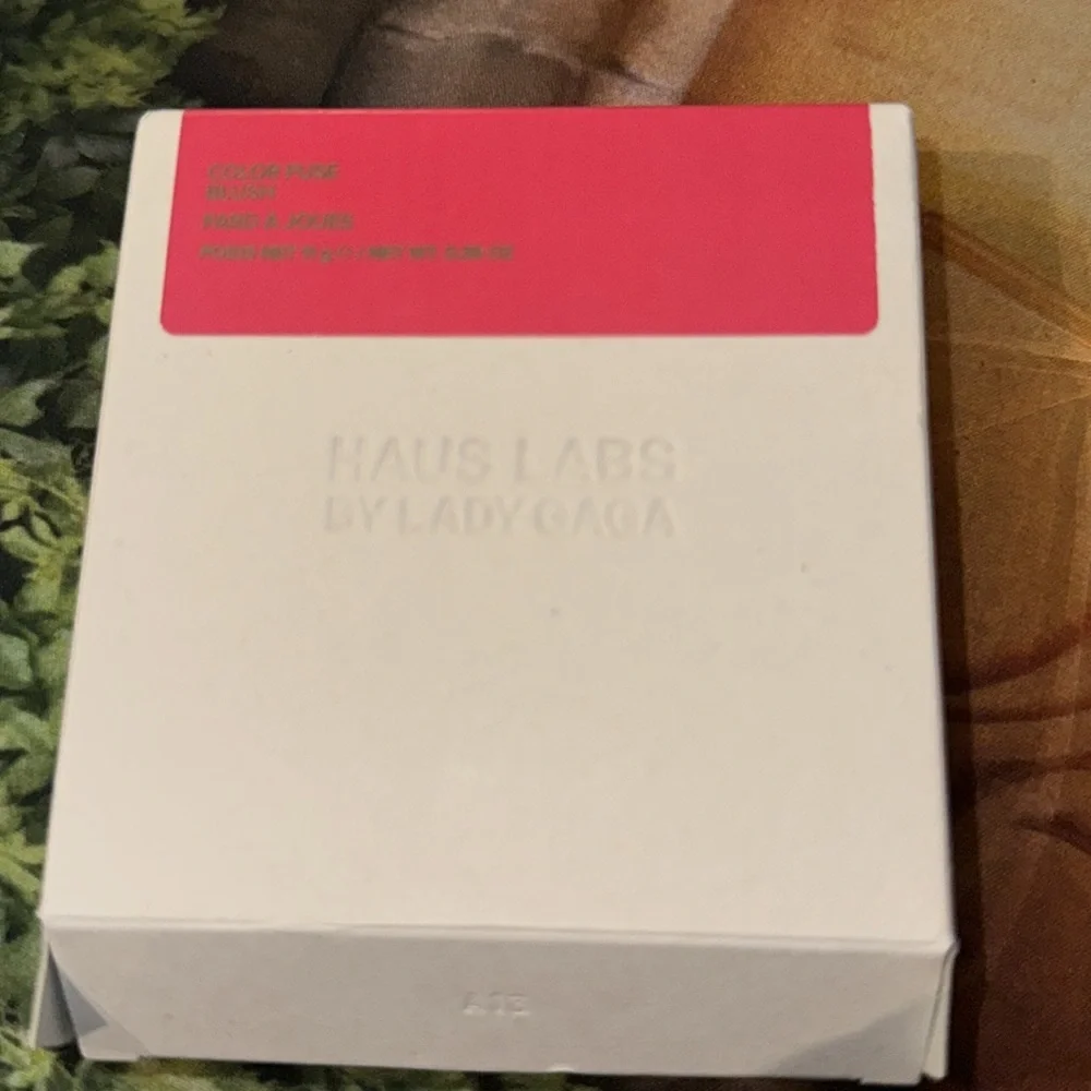 CHEEK COLOR FUSE BLUSH POWDER‎